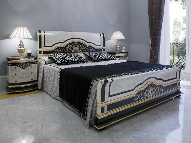 praga lacquer bed
